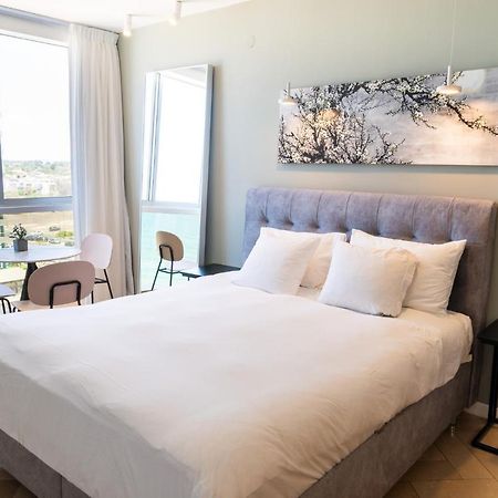 Lex Home In A Luxury Hotel Herzliya Luaran gambar